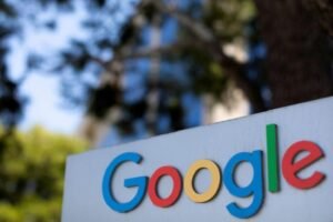 Several Google services suffer outages Thurs .