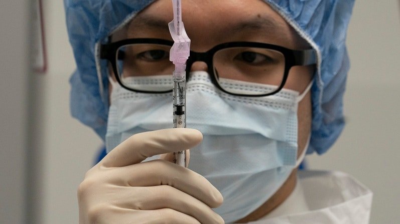 Coronavirus updates: Pfizer vaccine reaches final review for FDA authorization as US nears 290K deaths