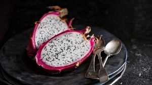 How to Eat Dragon Fruit