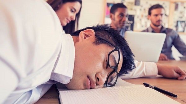 The Symptoms and Early Signs of Narcolepsy — and How to Spot Them | Narcolepsy Symptoms
