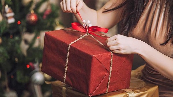 The 10 Most Practical Christmas Gifts!!