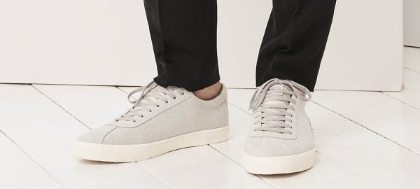 Do You Know the Right Type of Sneakers For Your Outfit