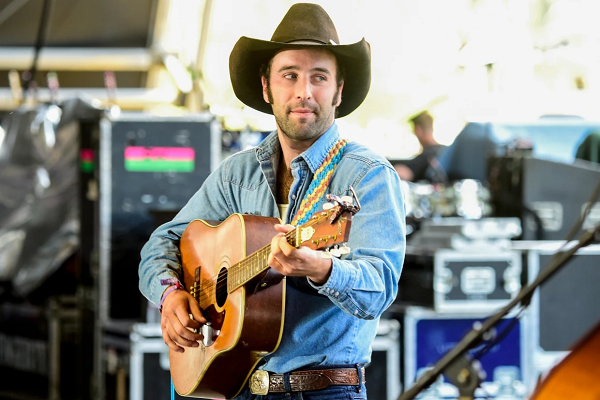 Singer Luke Bell died of an accidental fentanyl overdose, Emergency !