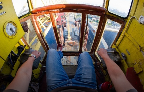 Avoid This Common Mistakes When Renting a Crane in Gold Coast {2023}: Read Hear-