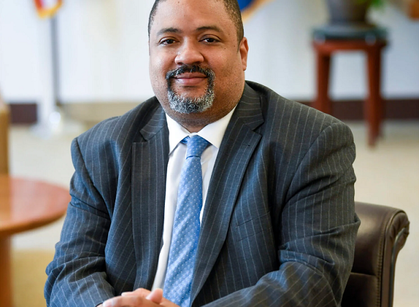 Uncovering the Wealth of Alvin Bragg: A Look at His Net Worth!