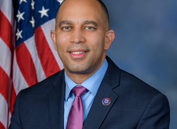 Hakeem Jeffries: From Humble Beginnings to a Net Worth of Millions!